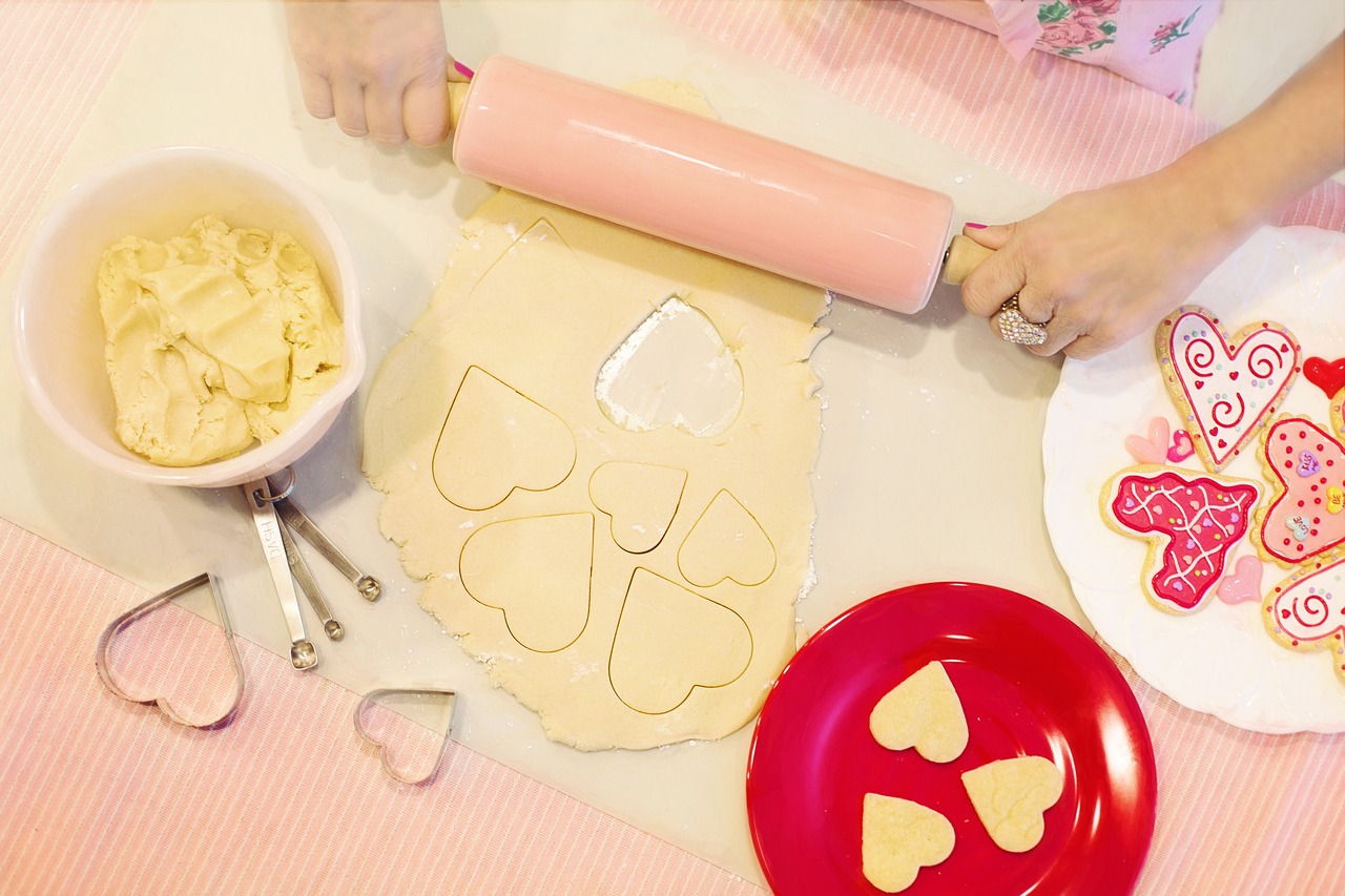 rolling pin dough cookies